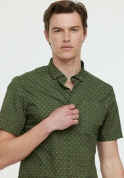 Lee Cooper Dimio Mc - Overhemd - Army 8 Lee Cooper Dimio Mc - Overhemd - Army -Lee Cooper 9bd772972ca24118a8fc03d53cf61416